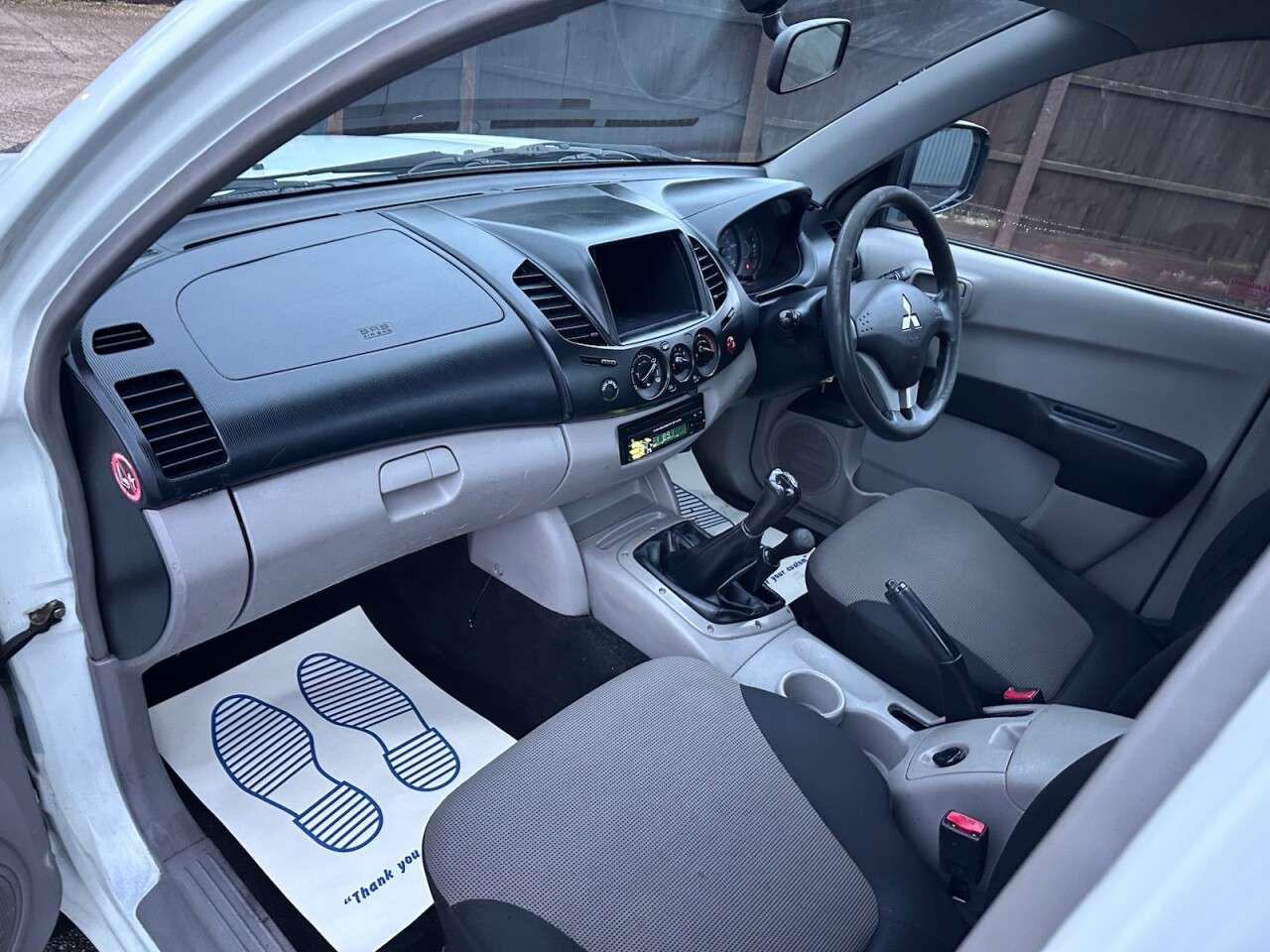 2013 MITSUBISHI L200 2013 MITSUBISHI L200