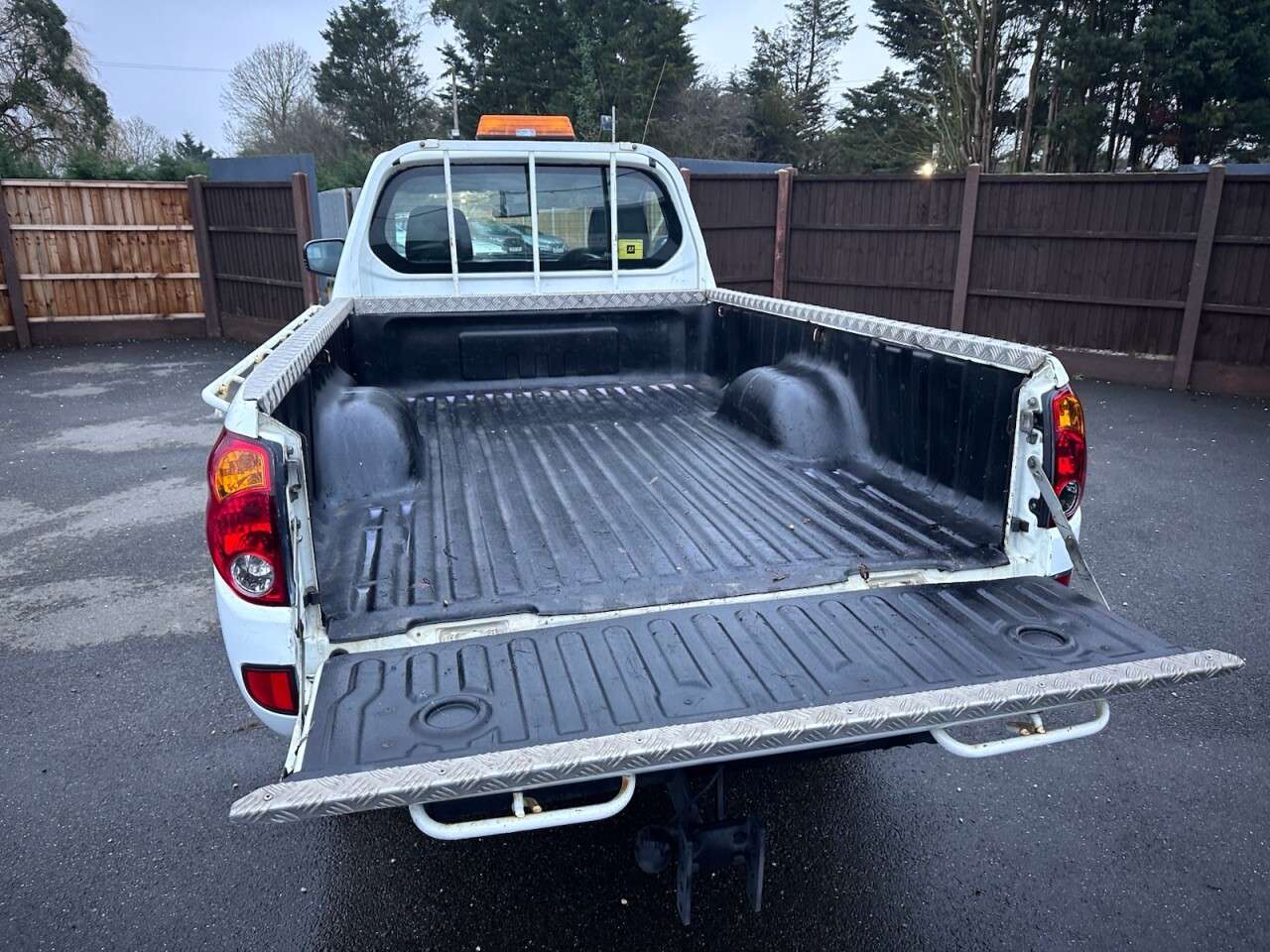 2013 MITSUBISHI L200 2013 MITSUBISHI L200