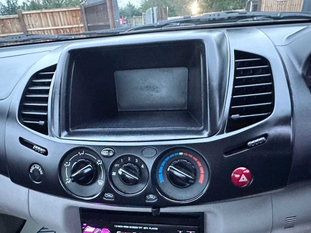 2013 MITSUBISHI L200 2013 MITSUBISHI L200