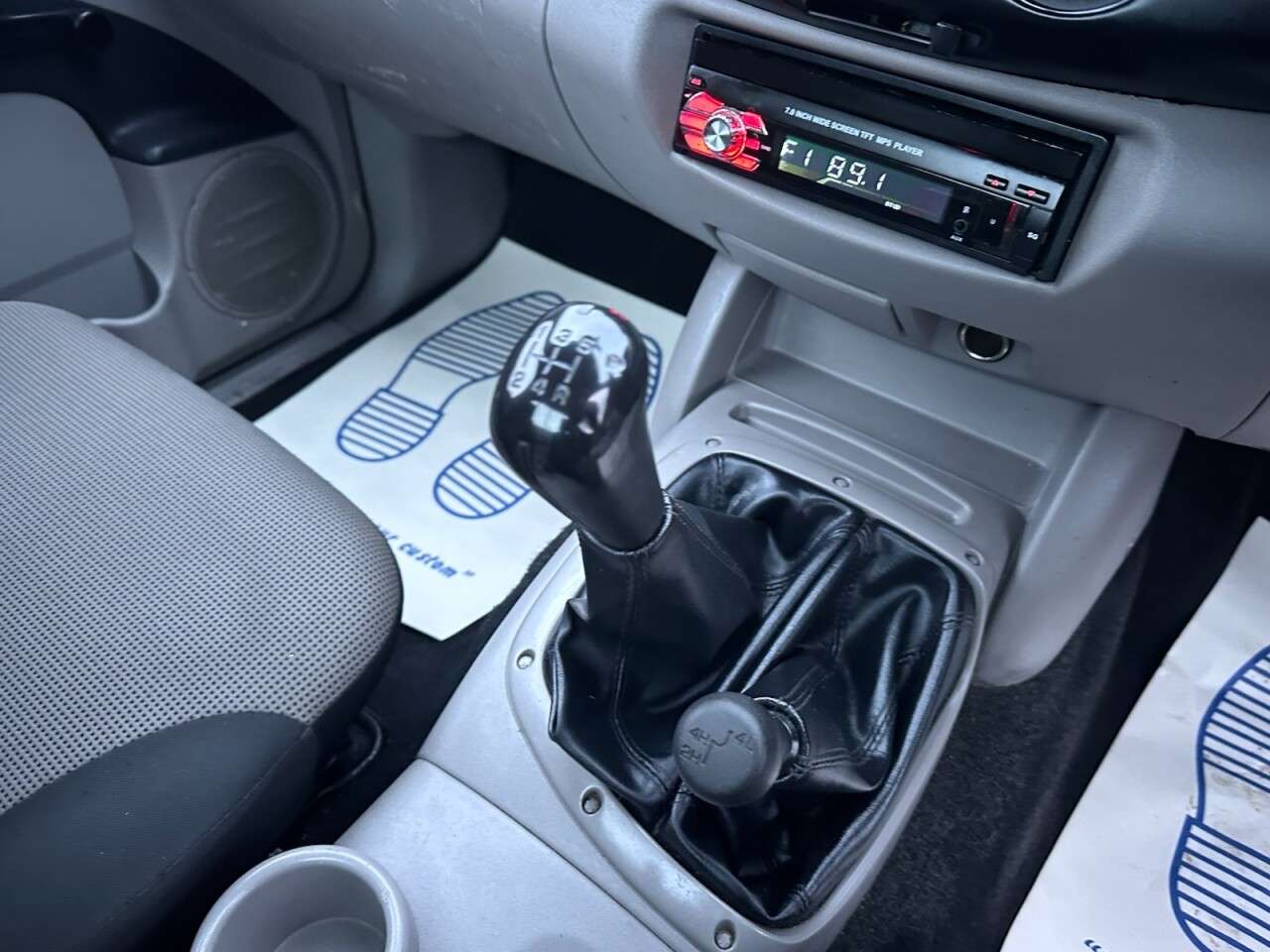 2013 MITSUBISHI L200 2013 MITSUBISHI L200