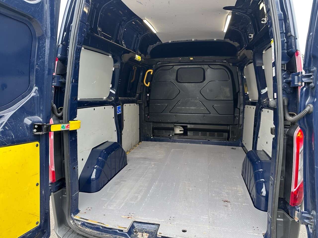 2015 FORD TRANSIT CUSTOM 2015 FORD TRANSIT CUSTOM