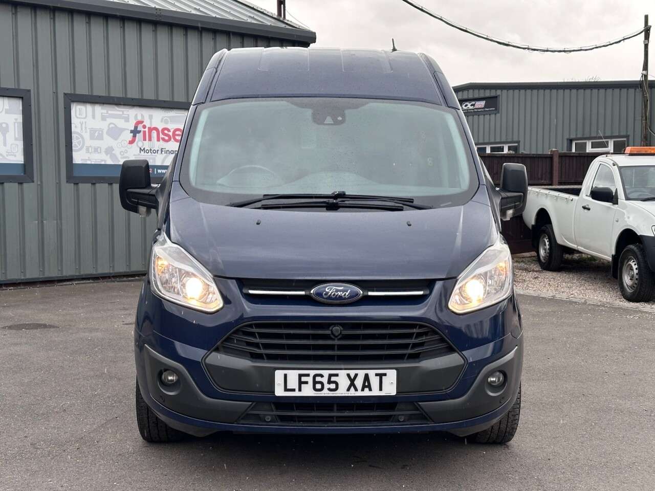 A 2015 FORD TRANSIT CUSTOM 2.2 TDCi 125ps High Roof Trend Van L1H2 2.2 CHAIN ENGINE, H2 HIGH ROOF A 2015 FORD TRANSIT CUSTOM 2.2 TDCi 125ps High Roof Trend Van L1H2 2.2 CHAIN ENGINE, H2 HIGH ROOF