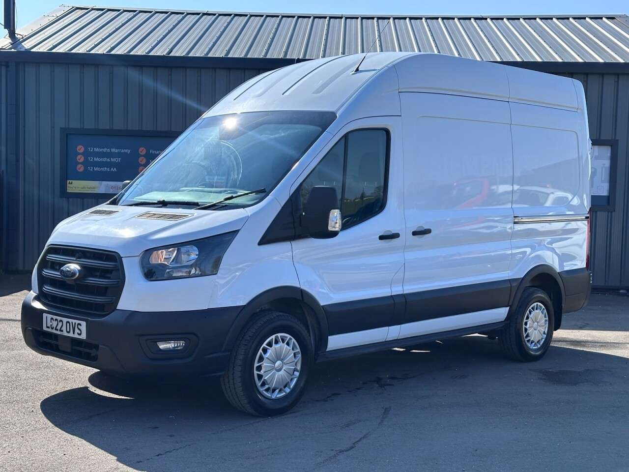 A 2022 FORD TRANSIT 2.0 350 EcoBlue Leader Panel Van 5dr Diesel Manual AWD L2 H2 Euro 6 (s/s) ( A 2022 FORD TRANSIT 2.0 350 EcoBlue Leader Panel Van 5dr Diesel Manual AWD L2 H2 Euro 6 (s/s) (