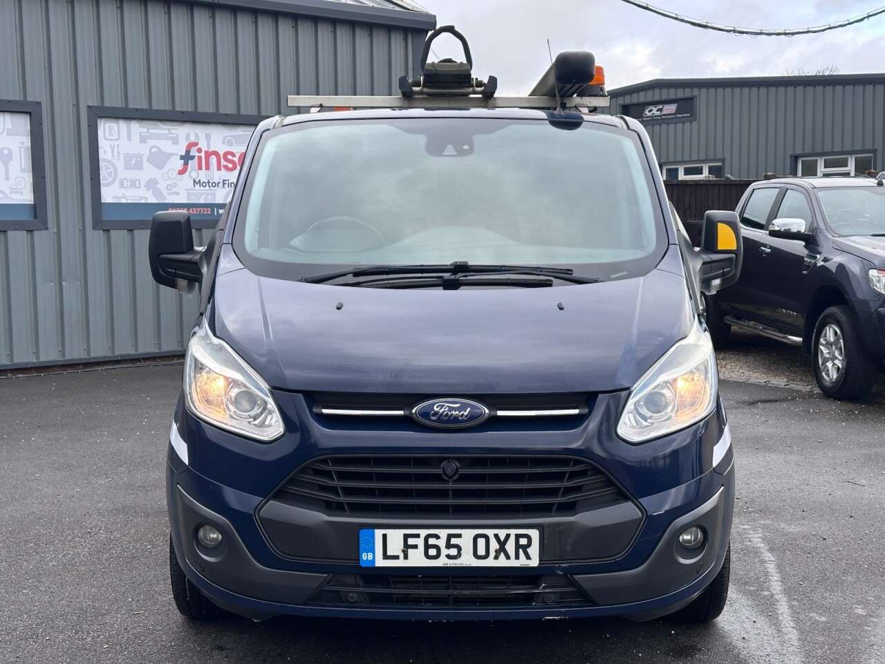 A 2015 FORD TRANSIT CUSTOM 2.2 TDCi 310 Trend Panel Van 5dr Diesel Manual L1 H1 (186 g/km, 123 bhp) 2. A 2015 FORD TRANSIT CUSTOM 2.2 TDCi 310 Trend Panel Van 5dr Diesel Manual L1 H1 (186 g/km, 123 bhp) 2.