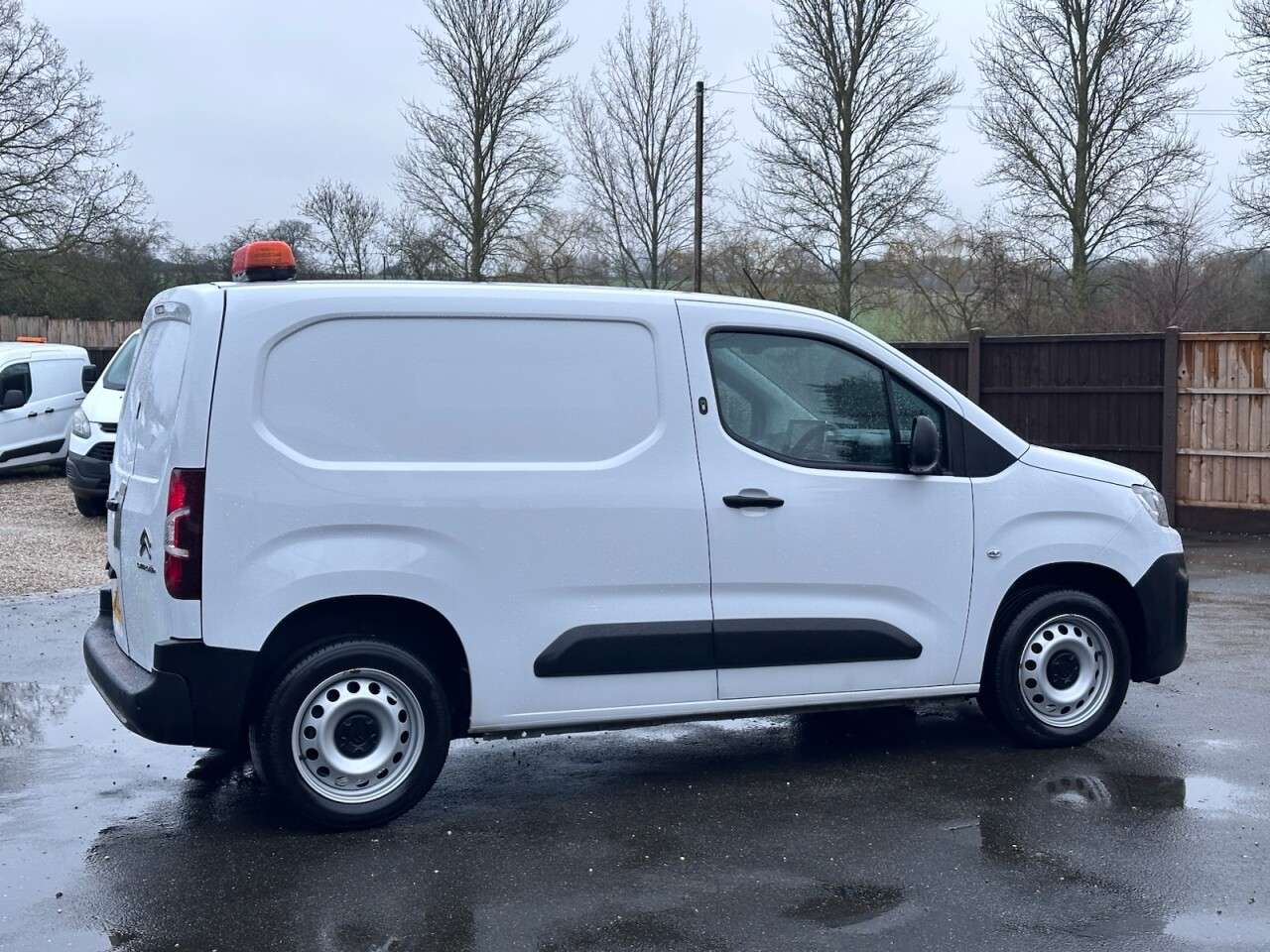A 0 CITROEN BERLINGO 1.5 BlueHDi 1000 Enterprise Edition M Panel Van 5dr Diesel Manual SWB Euro A 0 CITROEN BERLINGO 1.5 BlueHDi 1000 Enterprise Edition M Panel Van 5dr Diesel Manual SWB Euro