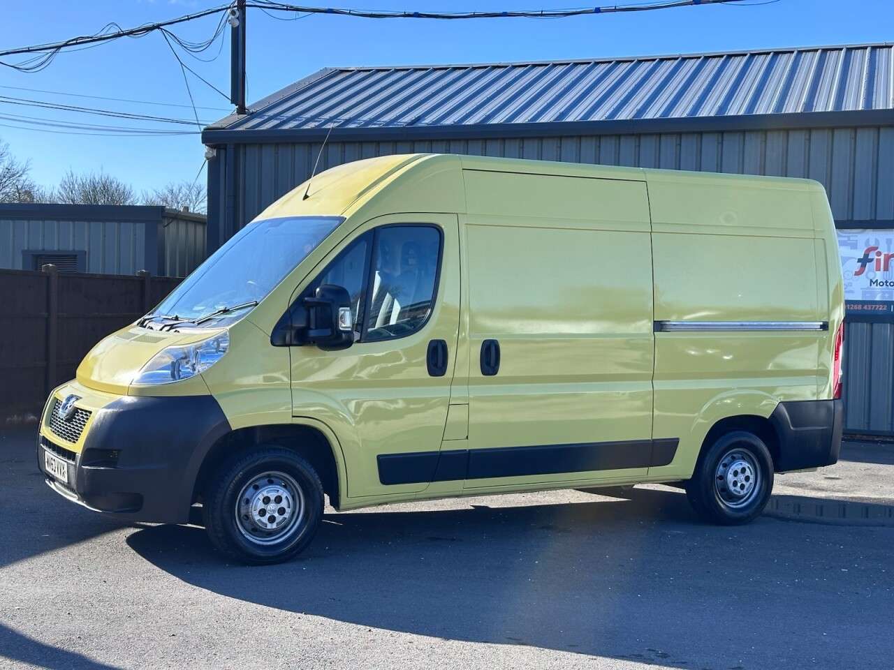 A 0 PEUGEOT BOXER 2.2 HDi 335 Panel Van 4dr Diesel Manual L2 H2 (199 g/km, 130 bhp) A 0 PEUGEOT BOXER 2.2 HDi 335 Panel Van 4dr Diesel Manual L2 H2 (199 g/km, 130 bhp)