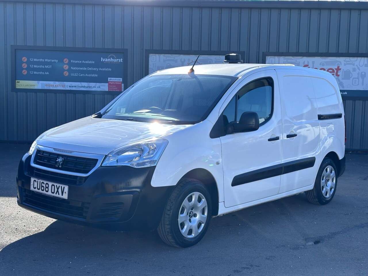 A 2018 PEUGEOT PARTNER 1.6 BlueHDi 651 Professional Panel Van 5dr Diesel Manual L1 (112 g/km, 73.9 A 2018 PEUGEOT PARTNER 1.6 BlueHDi 651 Professional Panel Van 5dr Diesel Manual L1 (112 g/km, 73.9