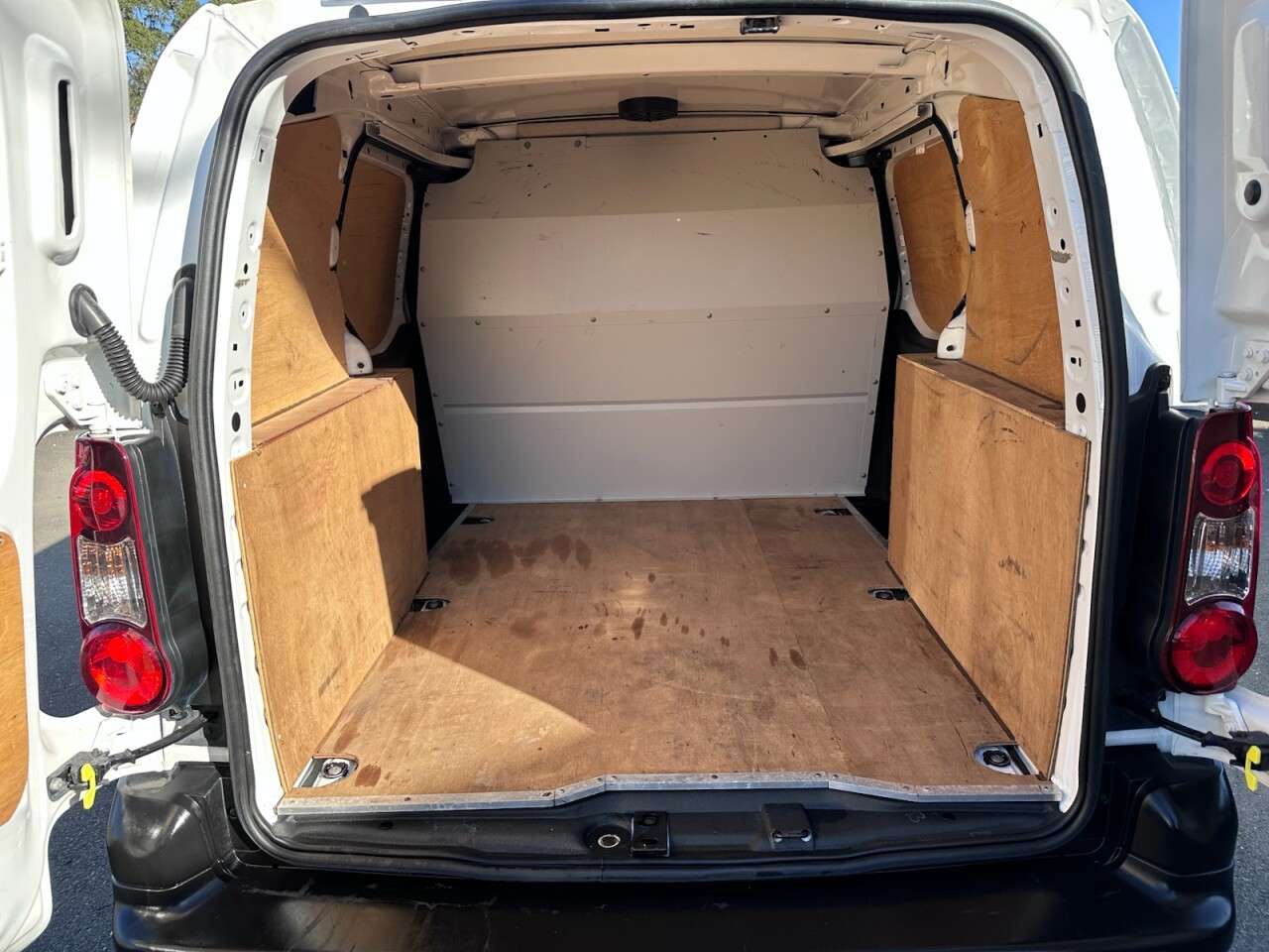 2018 PEUGEOT PARTNER 2018 PEUGEOT PARTNER