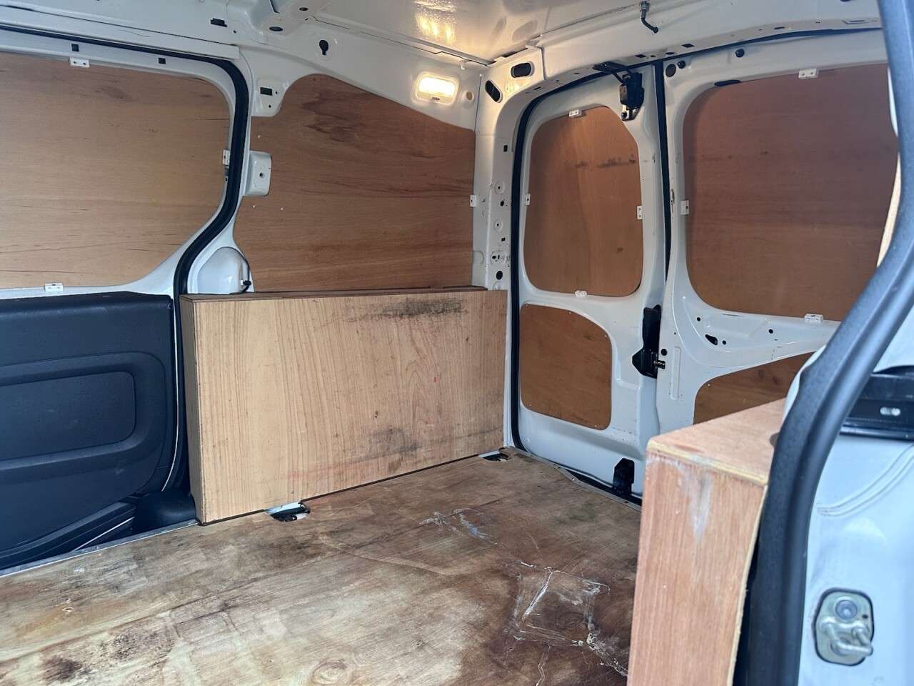 2018 PEUGEOT PARTNER 2018 PEUGEOT PARTNER