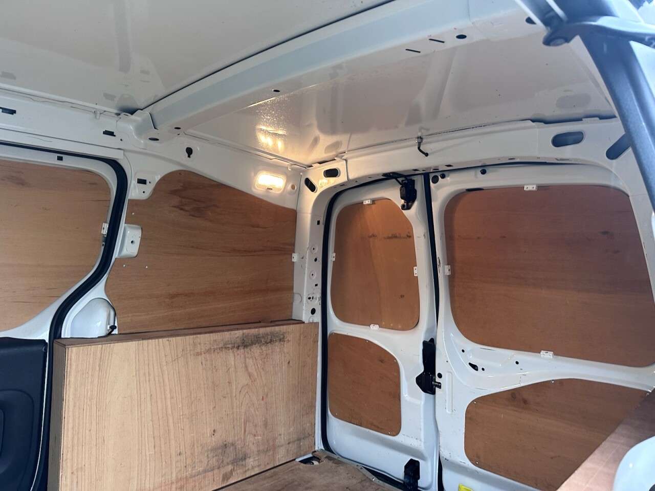 2018 PEUGEOT PARTNER 2018 PEUGEOT PARTNER