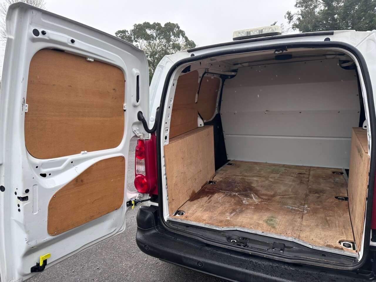 2018 PEUGEOT PARTNER 2018 PEUGEOT PARTNER