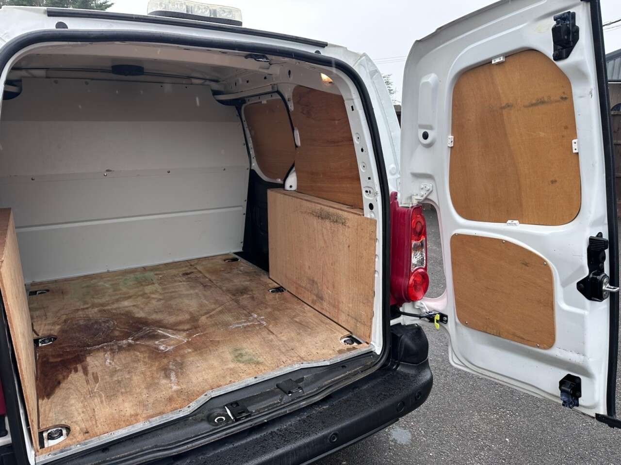 2018 PEUGEOT PARTNER 2018 PEUGEOT PARTNER