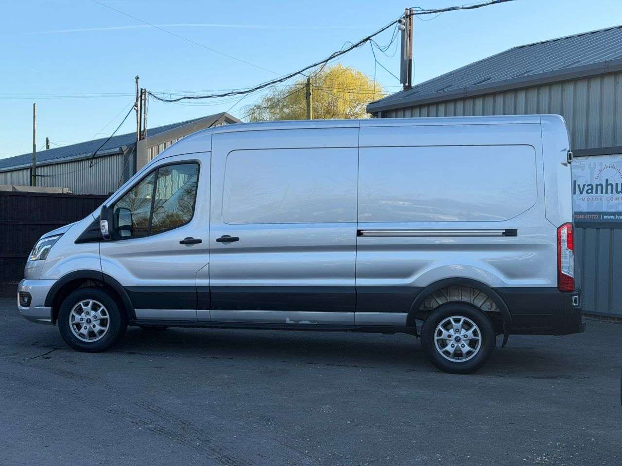A 2021 FORD TRANSIT 2.0 350 EcoBlue MHEV Limited Panel Van 5dr Diesel Manual FWD L3 H2 Euro 6 ( A 2021 FORD TRANSIT 2.0 350 EcoBlue MHEV Limited Panel Van 5dr Diesel Manual FWD L3 H2 Euro 6 (