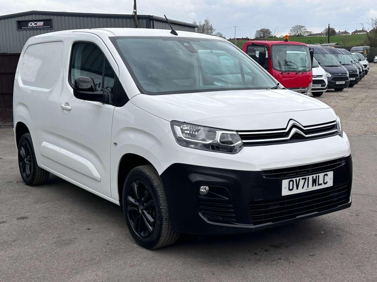 A 2022 CITROEN BERLINGO 1.5 BlueHDi 1000 Driver M Pro Panel Van 5dr Diesel Manual SWB Euro 6 (s/s) A 2022 CITROEN BERLINGO 1.5 BlueHDi 1000 Driver M Pro Panel Van 5dr Diesel Manual SWB Euro 6 (s/s)