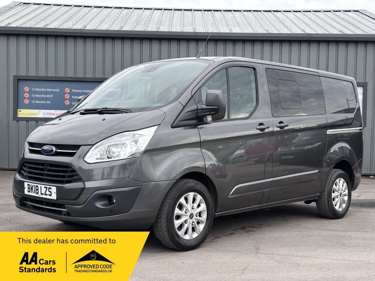 A 2018 FORD TRANSIT CUSTOM 310 LIMITED LR DCB A 2018 FORD TRANSIT CUSTOM 310 LIMITED LR DCB