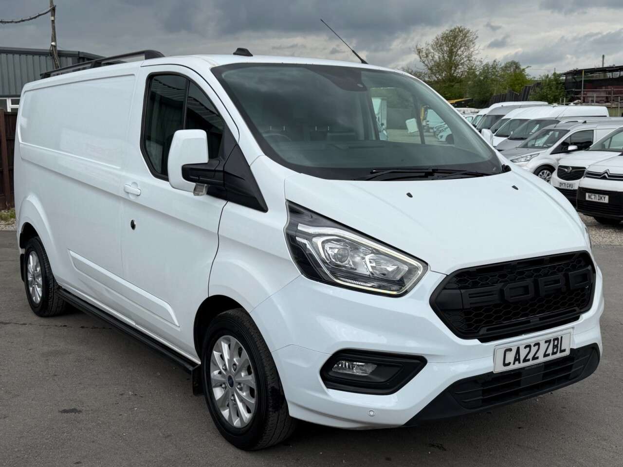 A 2022 FORD TRANSIT CUSTOM 2.0 300 EcoBlue Limited Panel Van 5dr Diesel Manual L2 H1 Euro 6 (s/s) (130 A 2022 FORD TRANSIT CUSTOM 2.0 300 EcoBlue Limited Panel Van 5dr Diesel Manual L2 H1 Euro 6 (s/s) (130