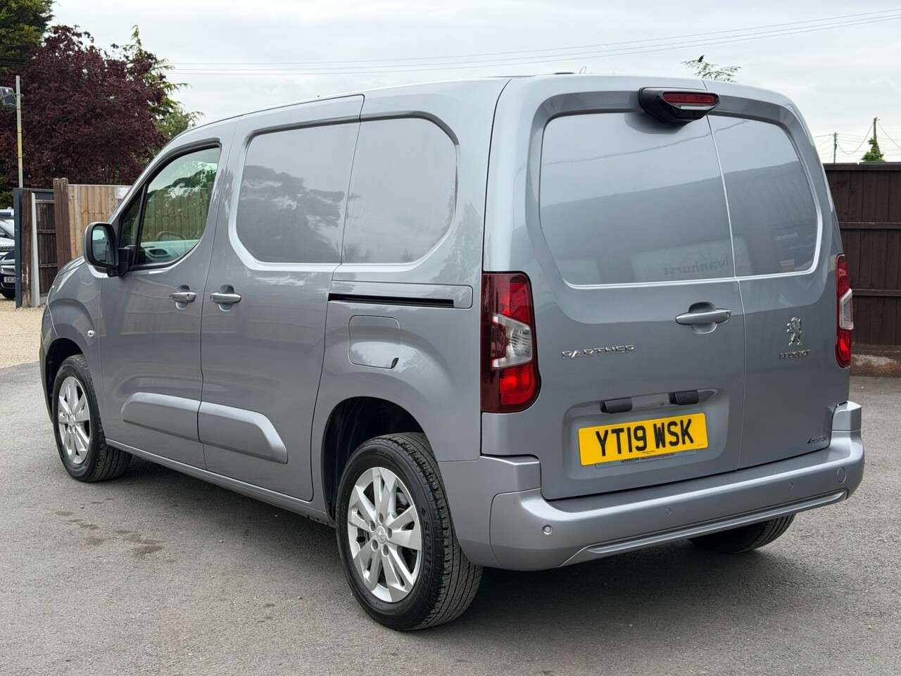 2019 PEUGEOT PARTNER 2019 PEUGEOT PARTNER