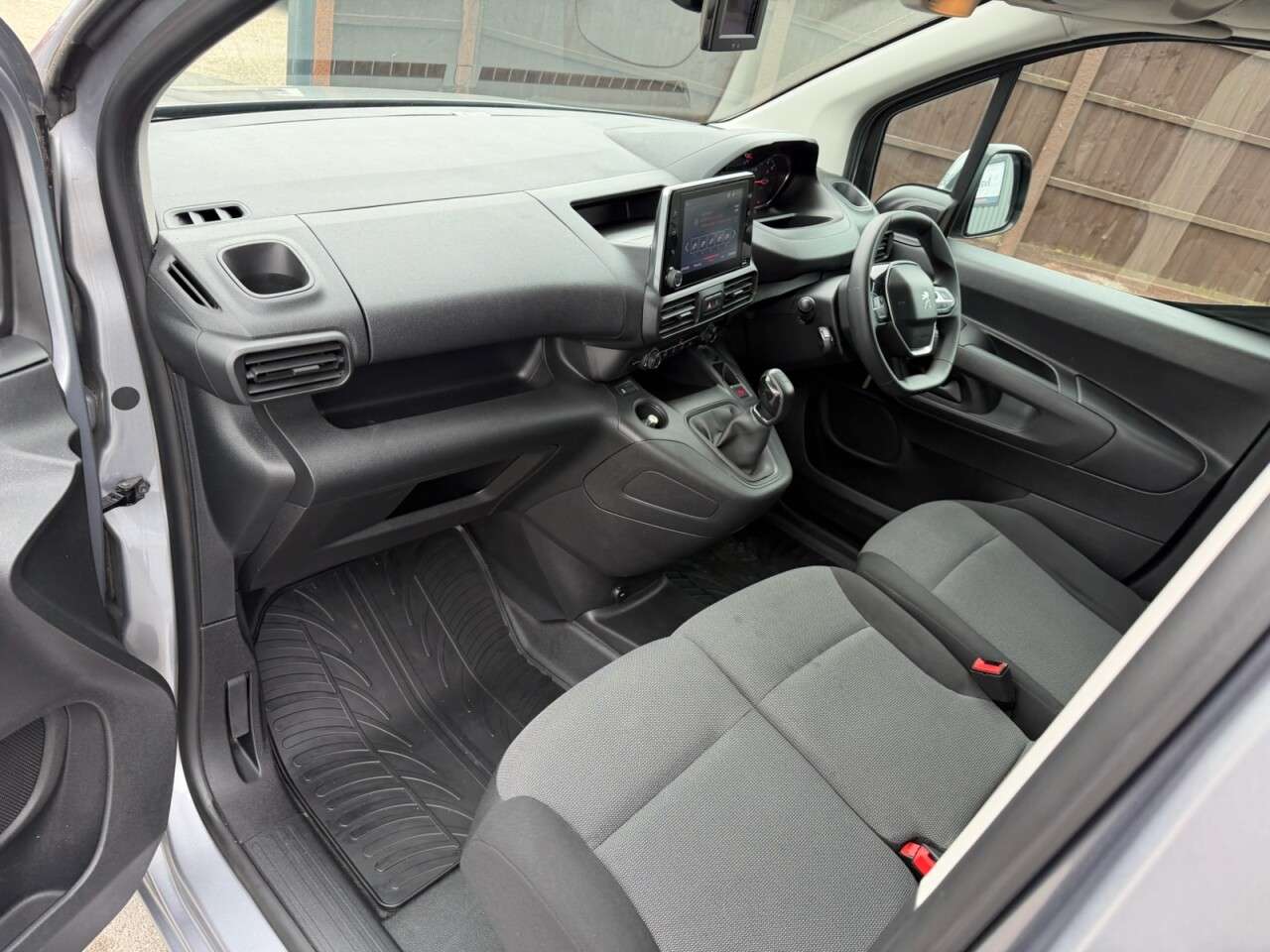 2019 PEUGEOT PARTNER 2019 PEUGEOT PARTNER