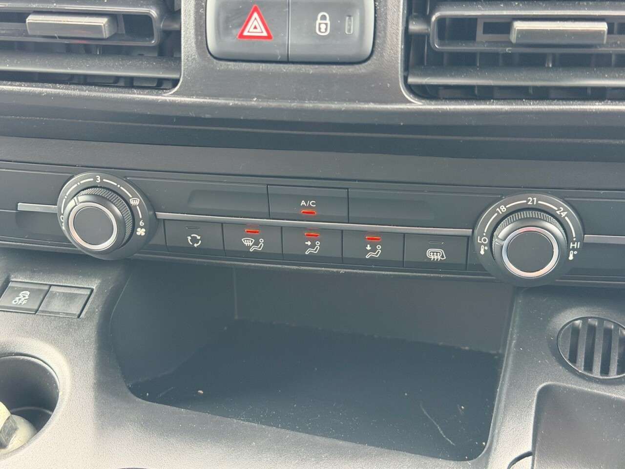 2019 PEUGEOT PARTNER 2019 PEUGEOT PARTNER