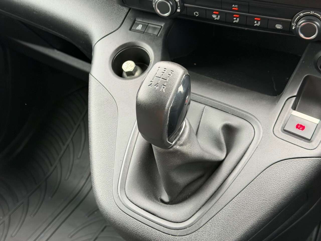 2019 PEUGEOT PARTNER 2019 PEUGEOT PARTNER
