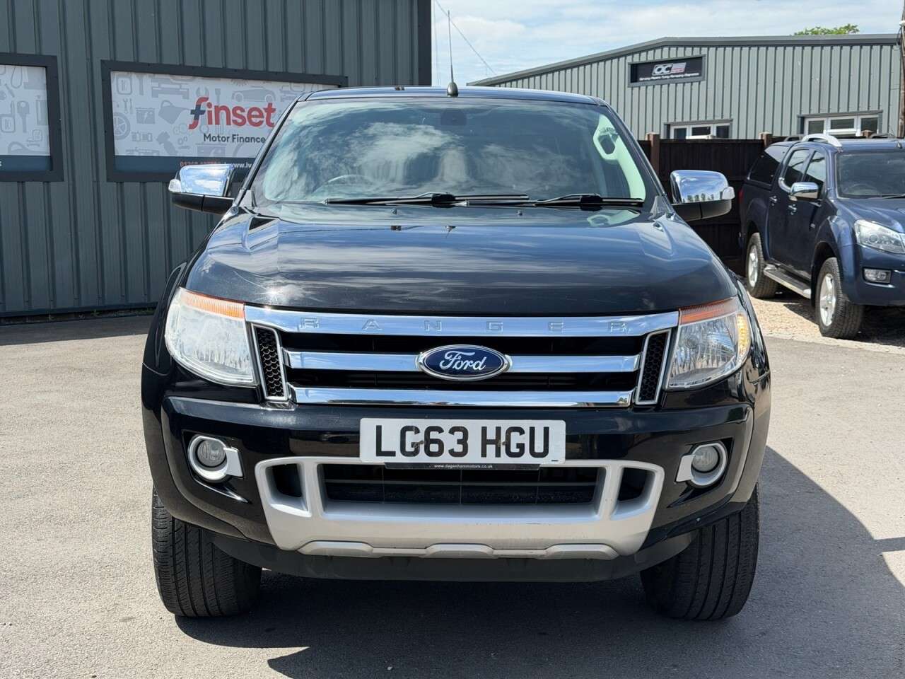 A 2013 FORD RANGER 2.2 TDCi Limited 1 Super Pickup Extended Cab 4dr Diesel Manual 4WD Euro 5 ( A 2013 FORD RANGER 2.2 TDCi Limited 1 Super Pickup Extended Cab 4dr Diesel Manual 4WD Euro 5 (