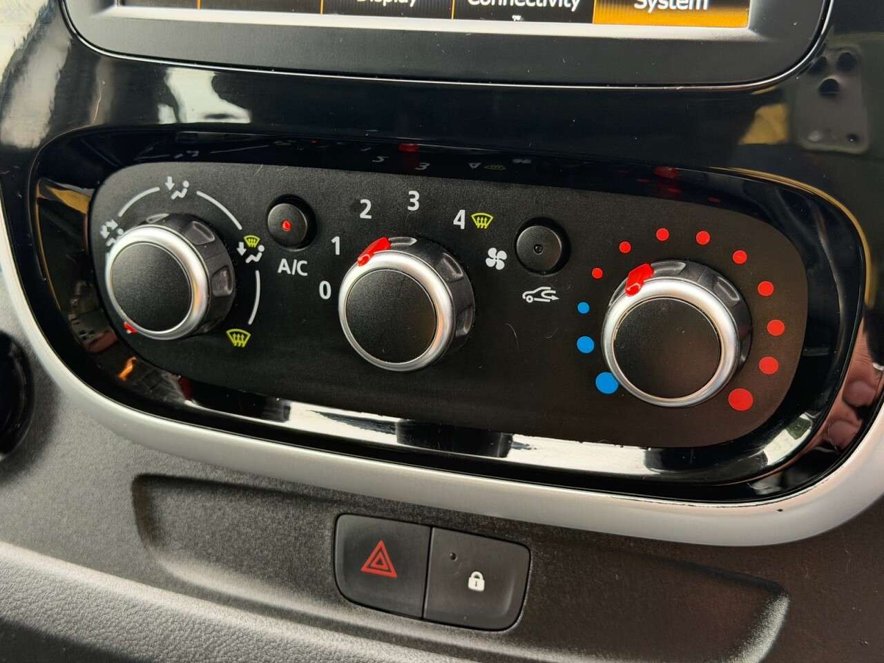 2019 RENAULT TRAFIC 2019 RENAULT TRAFIC
