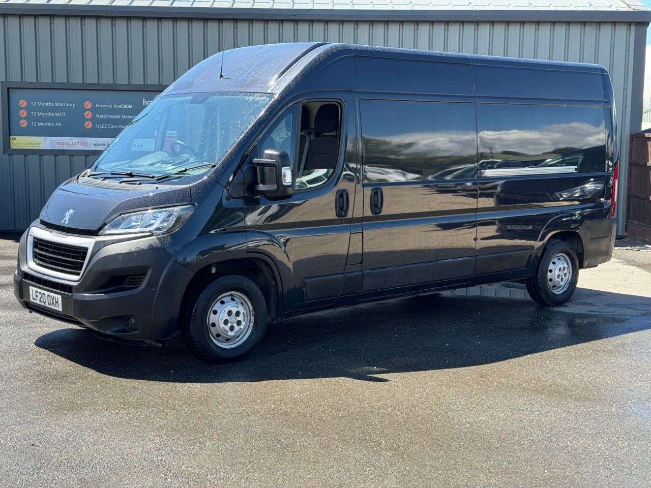 A 2020 PEUGEOT BOXER 2.2 BlueHDi 335 Professional Panel Van 5dr Diesel Manual L3 H2 Euro 6 (s/s) A 2020 PEUGEOT BOXER 2.2 BlueHDi 335 Professional Panel Van 5dr Diesel Manual L3 H2 Euro 6 (s/s)