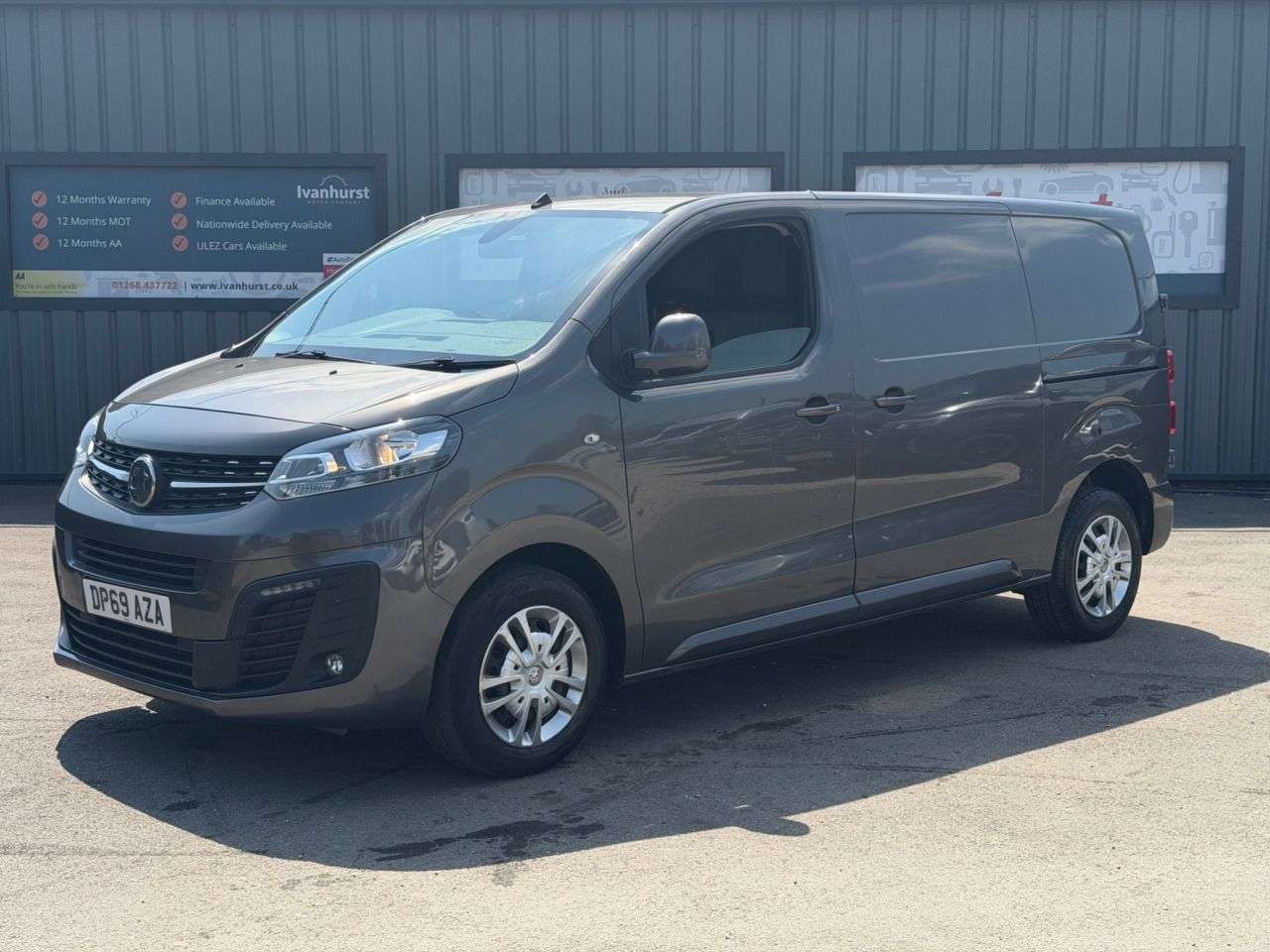 A 2020 VAUXHALL VIVARO 2.0 Turbo D 3100 Sportive Panel Van 5dr Diesel Manual L1 H1 Euro 6 (s/s) (1 A 2020 VAUXHALL VIVARO 2.0 Turbo D 3100 Sportive Panel Van 5dr Diesel Manual L1 H1 Euro 6 (s/s) (1