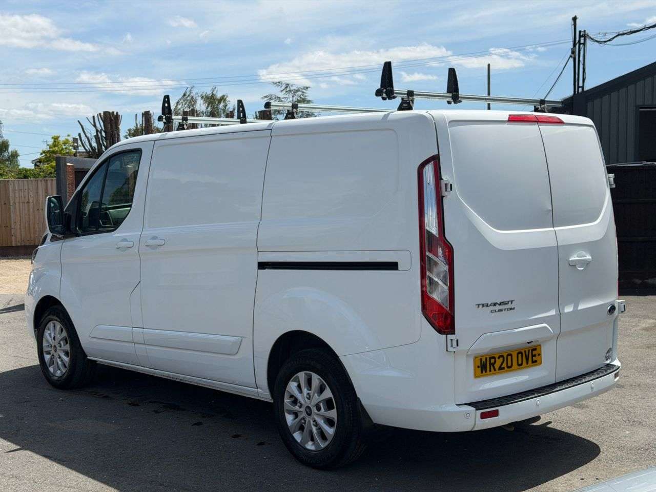 A 2020 FORD TRANSIT CUSTOM 2.0 300 EcoBlue Limited Panel Van 5dr Diesel Manual L1 H1 Euro 6 (s/s) (130 A 2020 FORD TRANSIT CUSTOM 2.0 300 EcoBlue Limited Panel Van 5dr Diesel Manual L1 H1 Euro 6 (s/s) (130