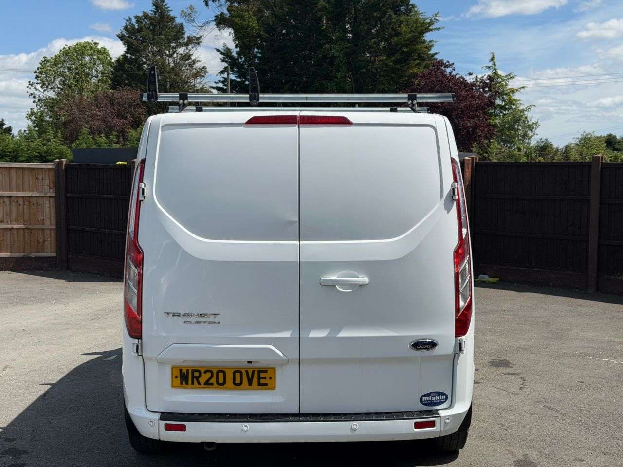 A 2020 FORD TRANSIT CUSTOM 2.0 300 EcoBlue Limited Panel Van 5dr Diesel Manual L1 H1 Euro 6 (s/s) (130 A 2020 FORD TRANSIT CUSTOM 2.0 300 EcoBlue Limited Panel Van 5dr Diesel Manual L1 H1 Euro 6 (s/s) (130