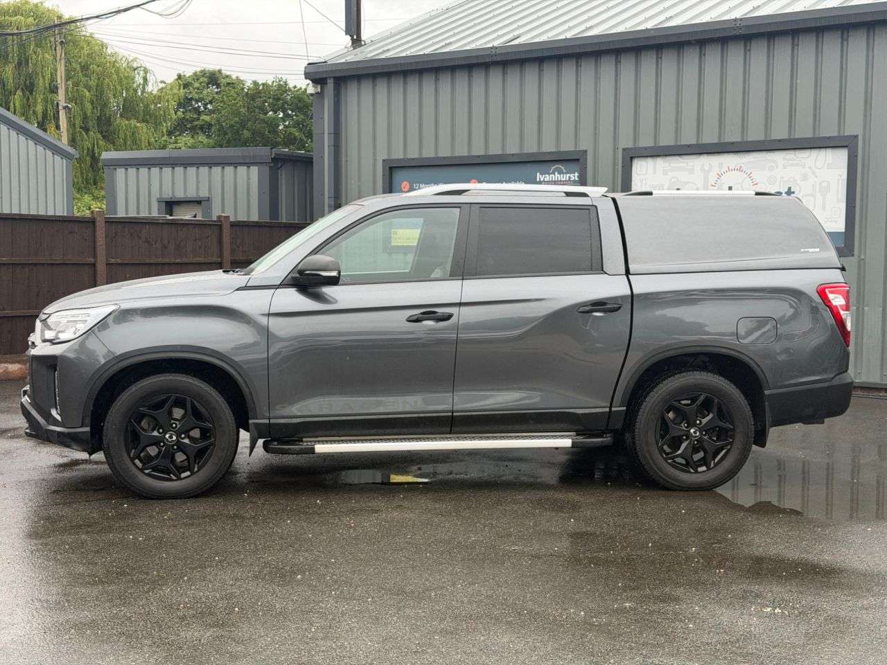 A 2023 SSANGYONG MUSSO 2.2D Saracen Pickup Double Cab 4dr Diesel Auto 4WD Euro 6 (202 ps) A 2023 SSANGYONG MUSSO 2.2D Saracen Pickup Double Cab 4dr Diesel Auto 4WD Euro 6 (202 ps)
