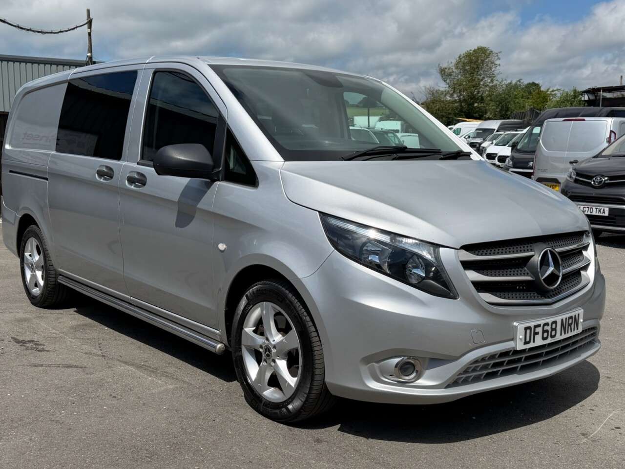 A 2018 MERCEDES-BENZ VITO 2.1 119 CDI BlueTEC Sport Crew Van Double Cab 5dr Diesel G-Tronic+ RWD L2 E A 2018 MERCEDES-BENZ VITO 2.1 119 CDI BlueTEC Sport Crew Van Double Cab 5dr Diesel G-Tronic+ RWD L2 E