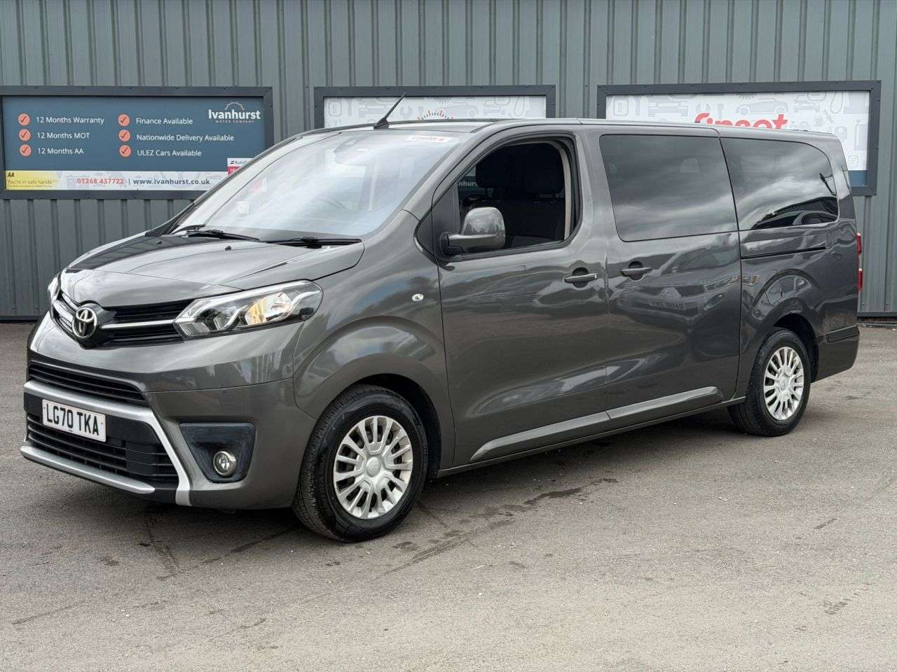 A 2020 TOYOTA PROACE VERSO 2.0D Shuttle Long MPV 5dr Diesel Manual LWB Euro 6 (s/s) (9 Seat) (150 ps) A 2020 TOYOTA PROACE VERSO 2.0D Shuttle Long MPV 5dr Diesel Manual LWB Euro 6 (s/s) (9 Seat) (150 ps)