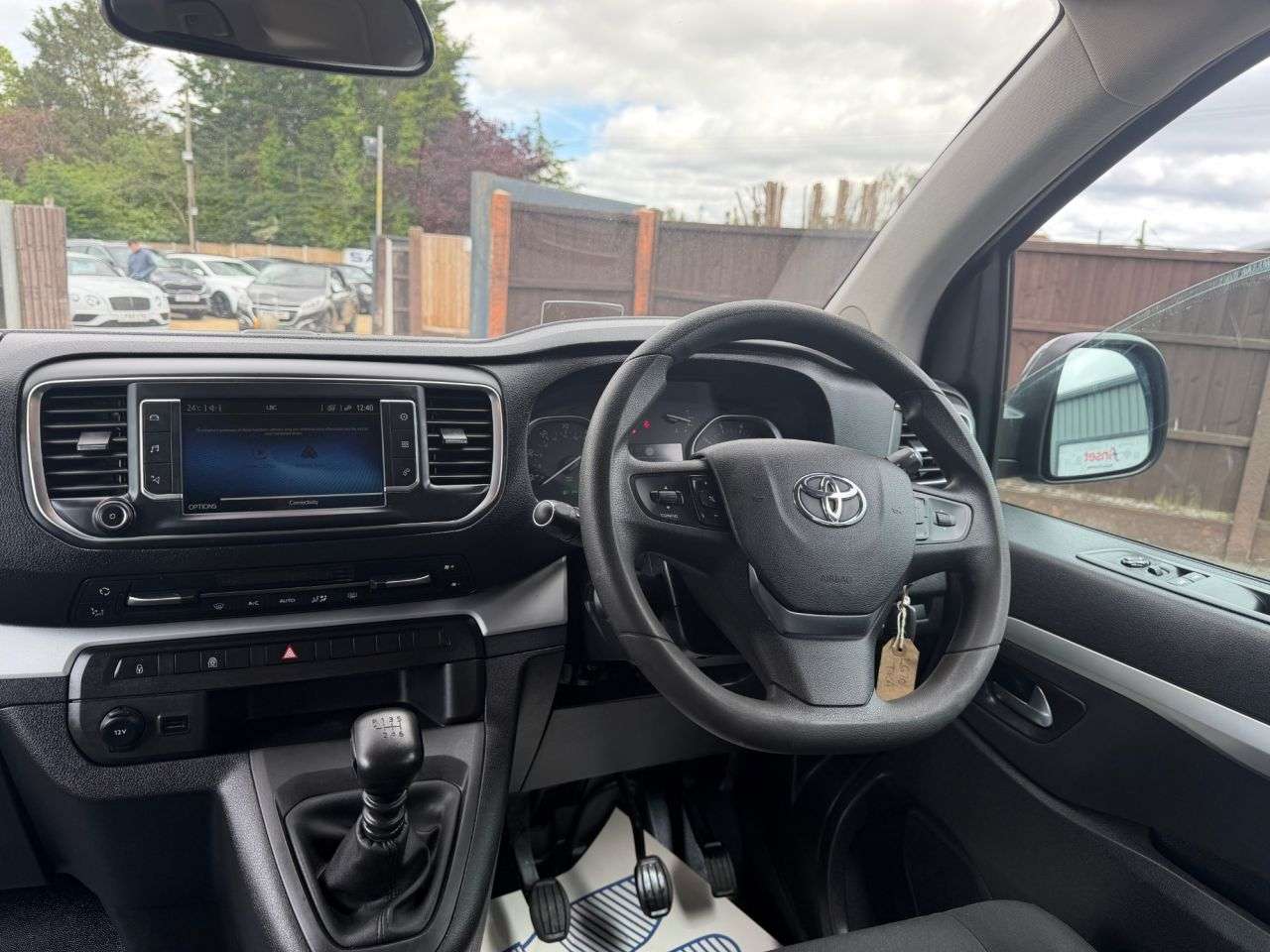 2020 TOYOTA PROACE VERSO 2020 TOYOTA PROACE VERSO