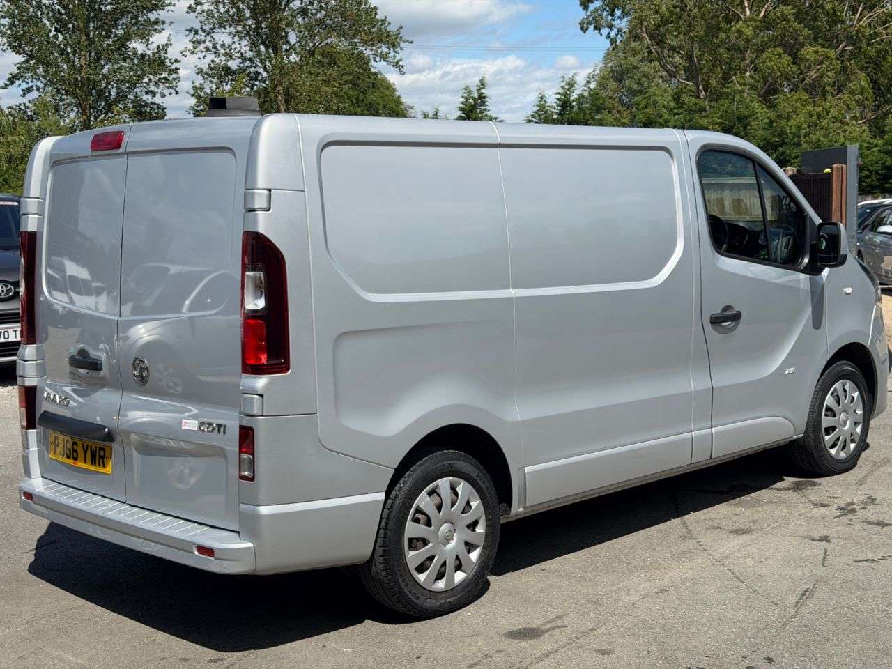 2016 VAUXHALL VIVARO 2016 VAUXHALL VIVARO