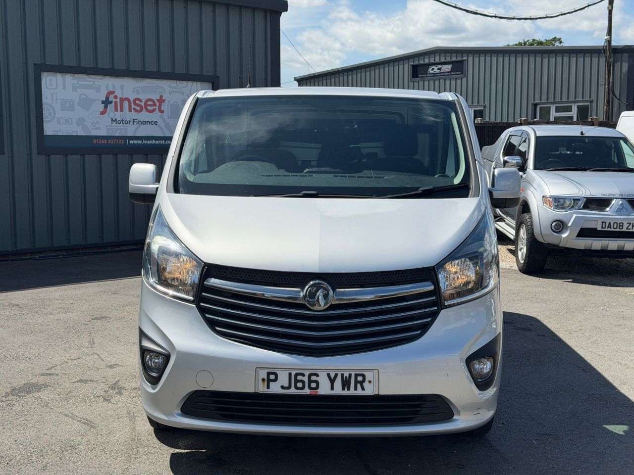 2016 VAUXHALL VIVARO 2016 VAUXHALL VIVARO