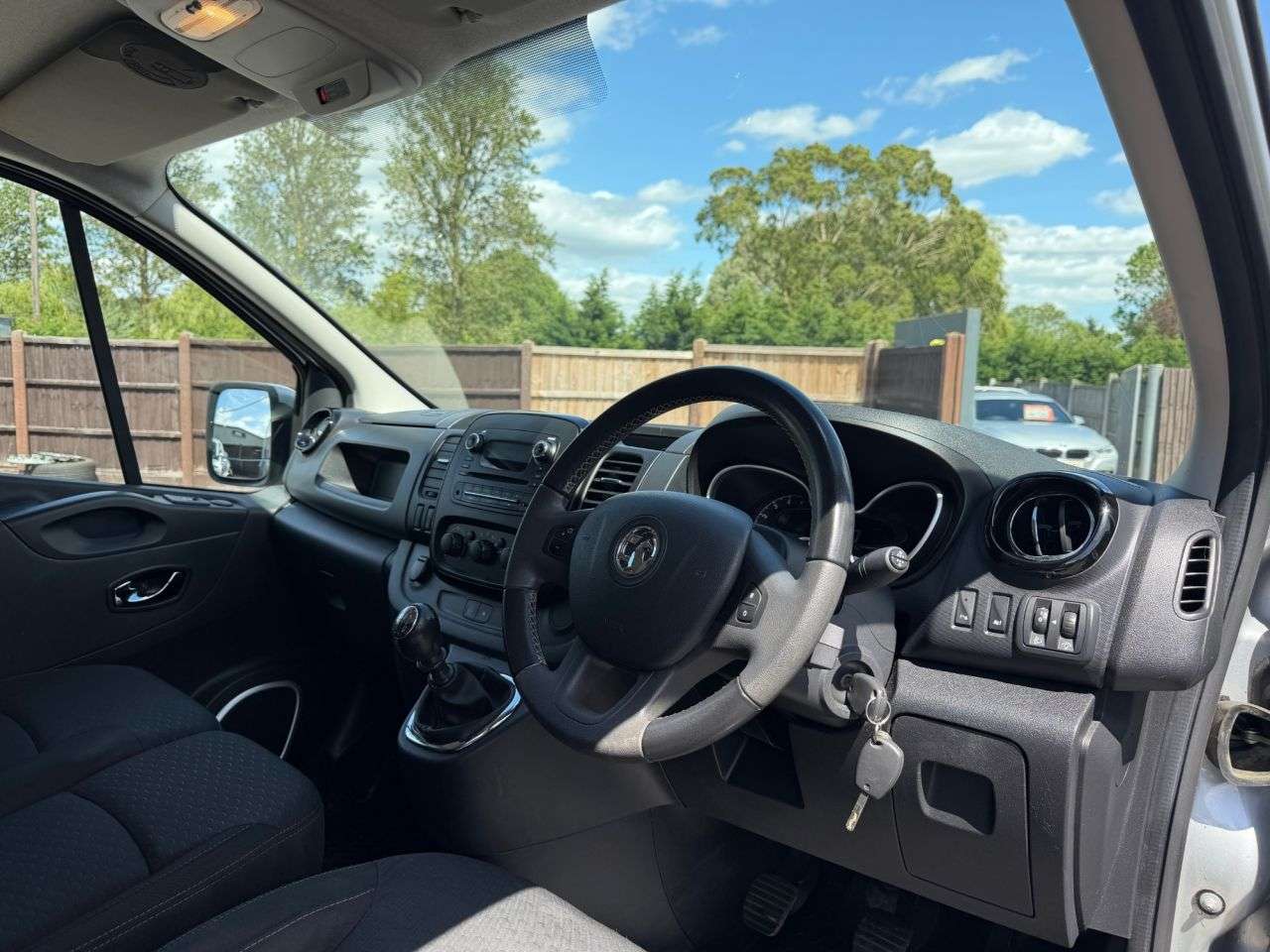 2016 VAUXHALL VIVARO 2016 VAUXHALL VIVARO