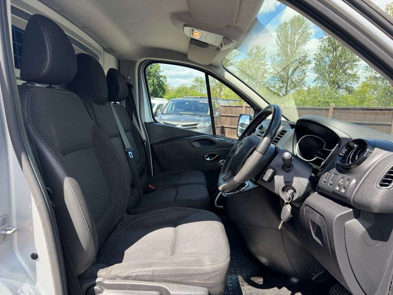 2016 VAUXHALL VIVARO 2016 VAUXHALL VIVARO