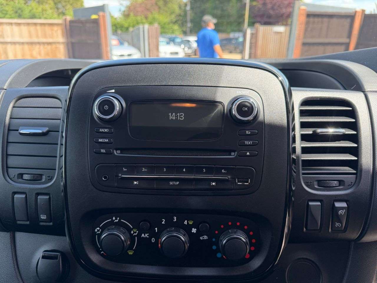 2016 VAUXHALL VIVARO 2016 VAUXHALL VIVARO