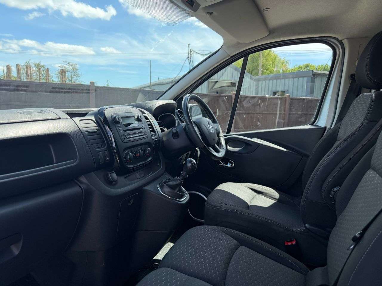 2016 VAUXHALL VIVARO 2016 VAUXHALL VIVARO