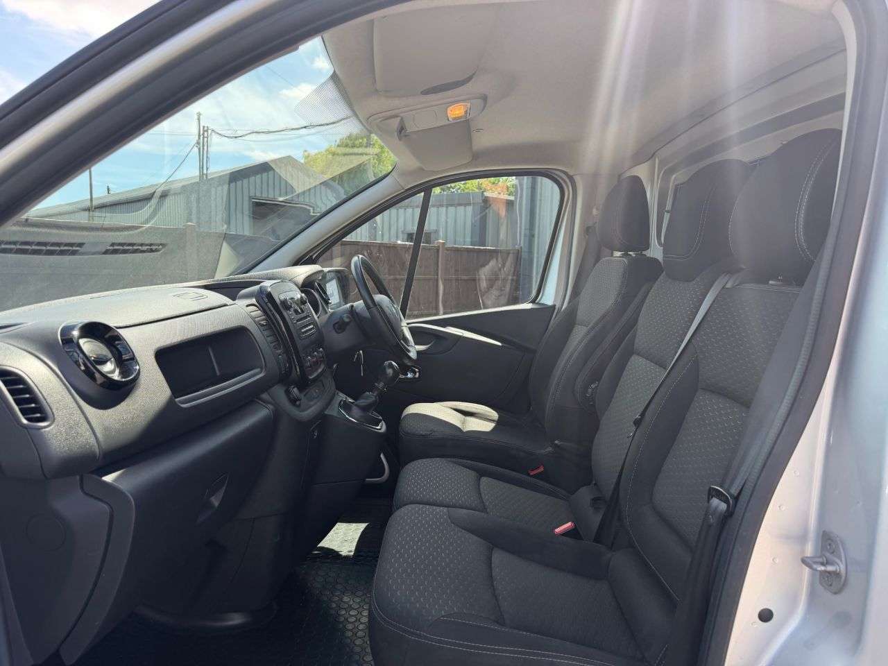 2016 VAUXHALL VIVARO 2016 VAUXHALL VIVARO