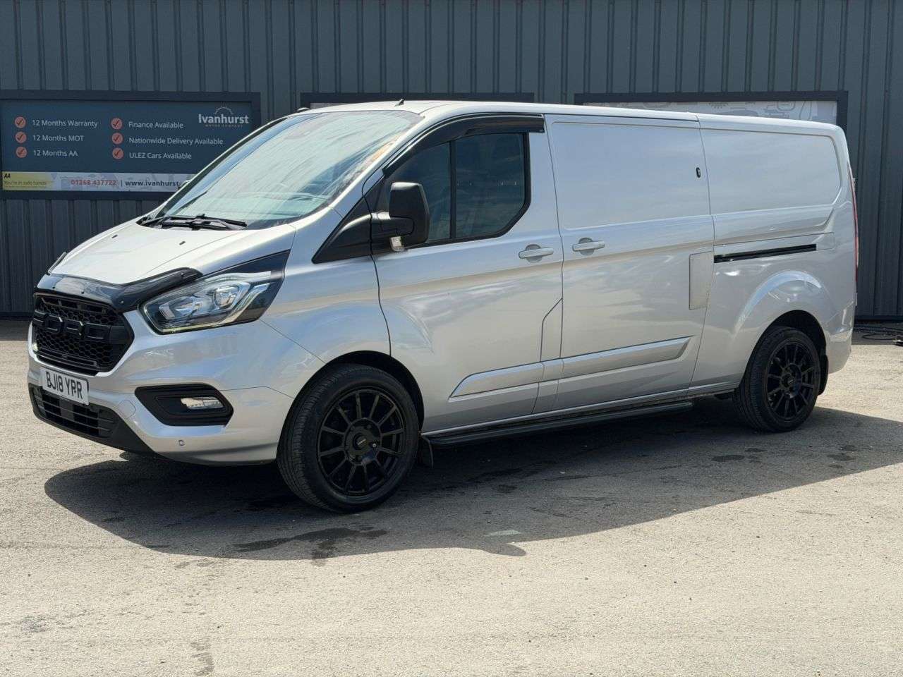 A 2018 FORD TRANSIT CUSTOM 2.0 300 EcoBlue Limited Panel Van 5dr Diesel Manual L2 H1 Euro 6 (130 ps) A 2018 FORD TRANSIT CUSTOM 2.0 300 EcoBlue Limited Panel Van 5dr Diesel Manual L2 H1 Euro 6 (130 ps)