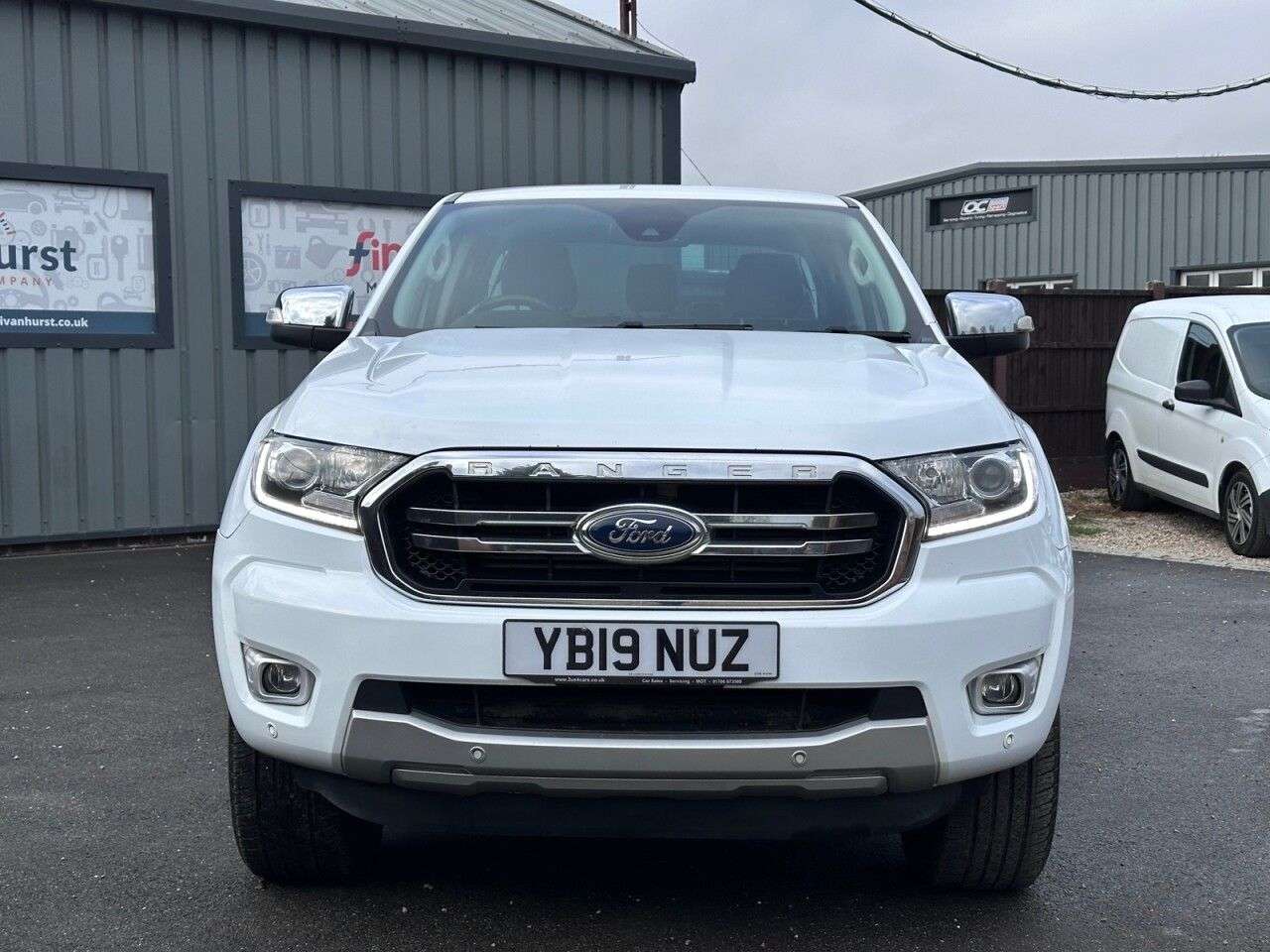 A 2019 FORD RANGER 2.0 EcoBlue Limited Pickup Double Cab 4dr Diesel Manual 4WD Euro 6 (s/s) (1 A 2019 FORD RANGER 2.0 EcoBlue Limited Pickup Double Cab 4dr Diesel Manual 4WD Euro 6 (s/s) (1