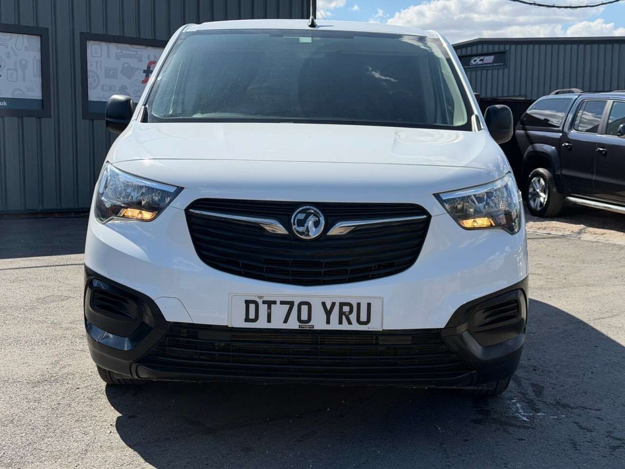 A 2021 VAUXHALL COMBO 1.5 Turbo D 2300 Dynamic Panel Van 4dr Diesel Manual L2 H1 Euro 6 (100 ps) A 2021 VAUXHALL COMBO 1.5 Turbo D 2300 Dynamic Panel Van 4dr Diesel Manual L2 H1 Euro 6 (100 ps)