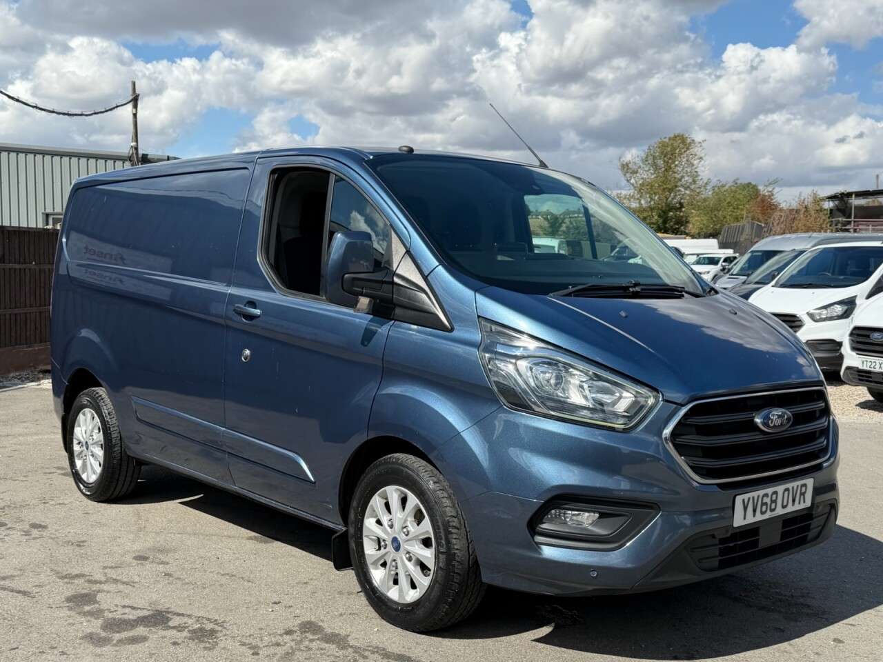 A 2019 FORD TRANSIT CUSTOM 2.0 280 EcoBlue Limited Panel Van 5dr Diesel Manual L1 H1 Euro 6 (130 ps) A 2019 FORD TRANSIT CUSTOM 2.0 280 EcoBlue Limited Panel Van 5dr Diesel Manual L1 H1 Euro 6 (130 ps)