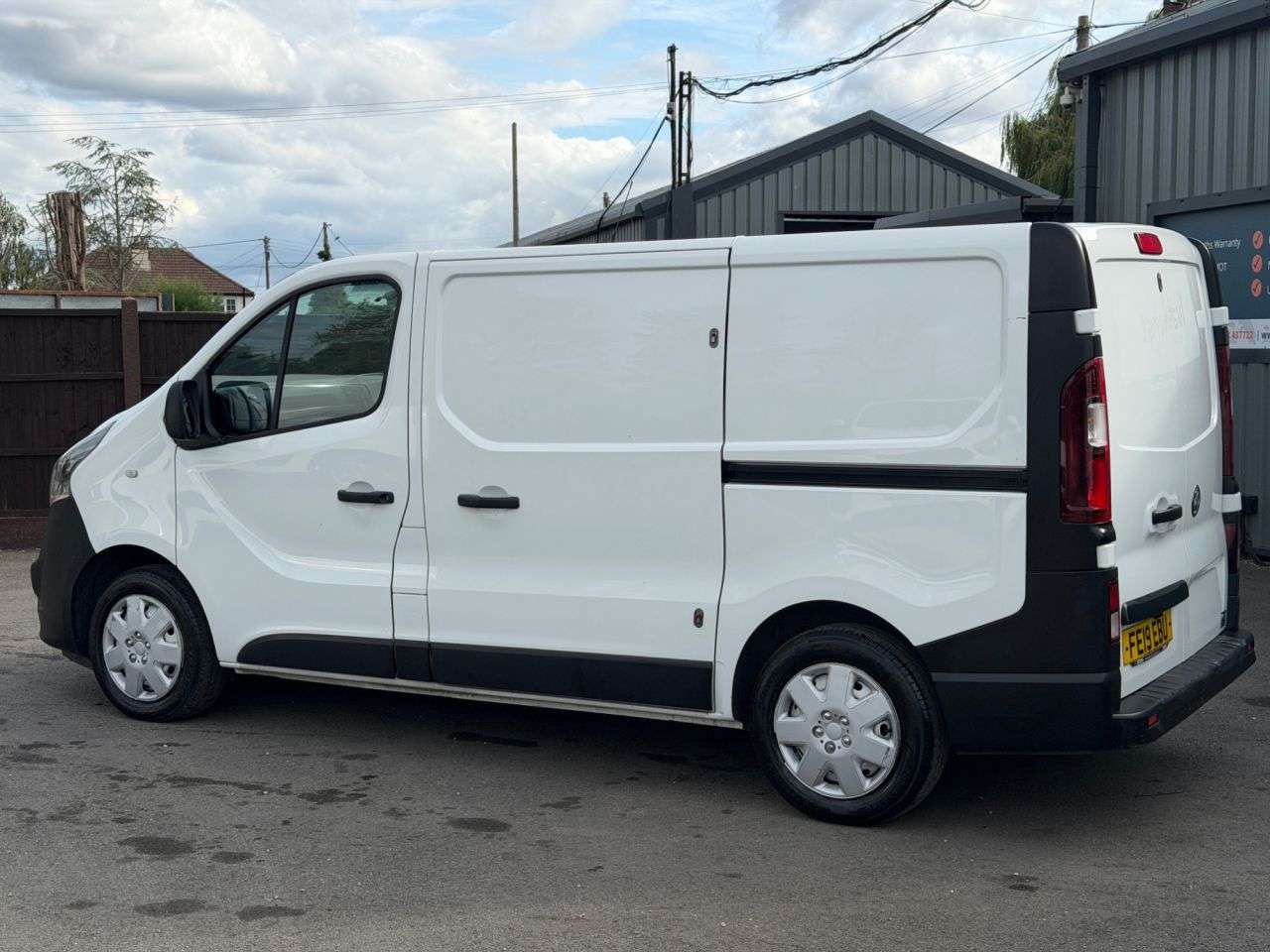 A 2019 VAUXHALL VIVARO 1.6 CDTi 2900 BiTurbo ecoTEC Panel Van 5dr Diesel Manual L1 H1 Euro 6 (s/s) A 2019 VAUXHALL VIVARO 1.6 CDTi 2900 BiTurbo ecoTEC Panel Van 5dr Diesel Manual L1 H1 Euro 6 (s/s)