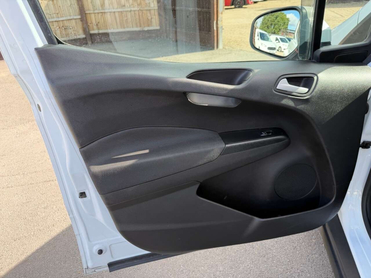 2022 FORD TRANSIT COURIER 2022 FORD TRANSIT COURIER