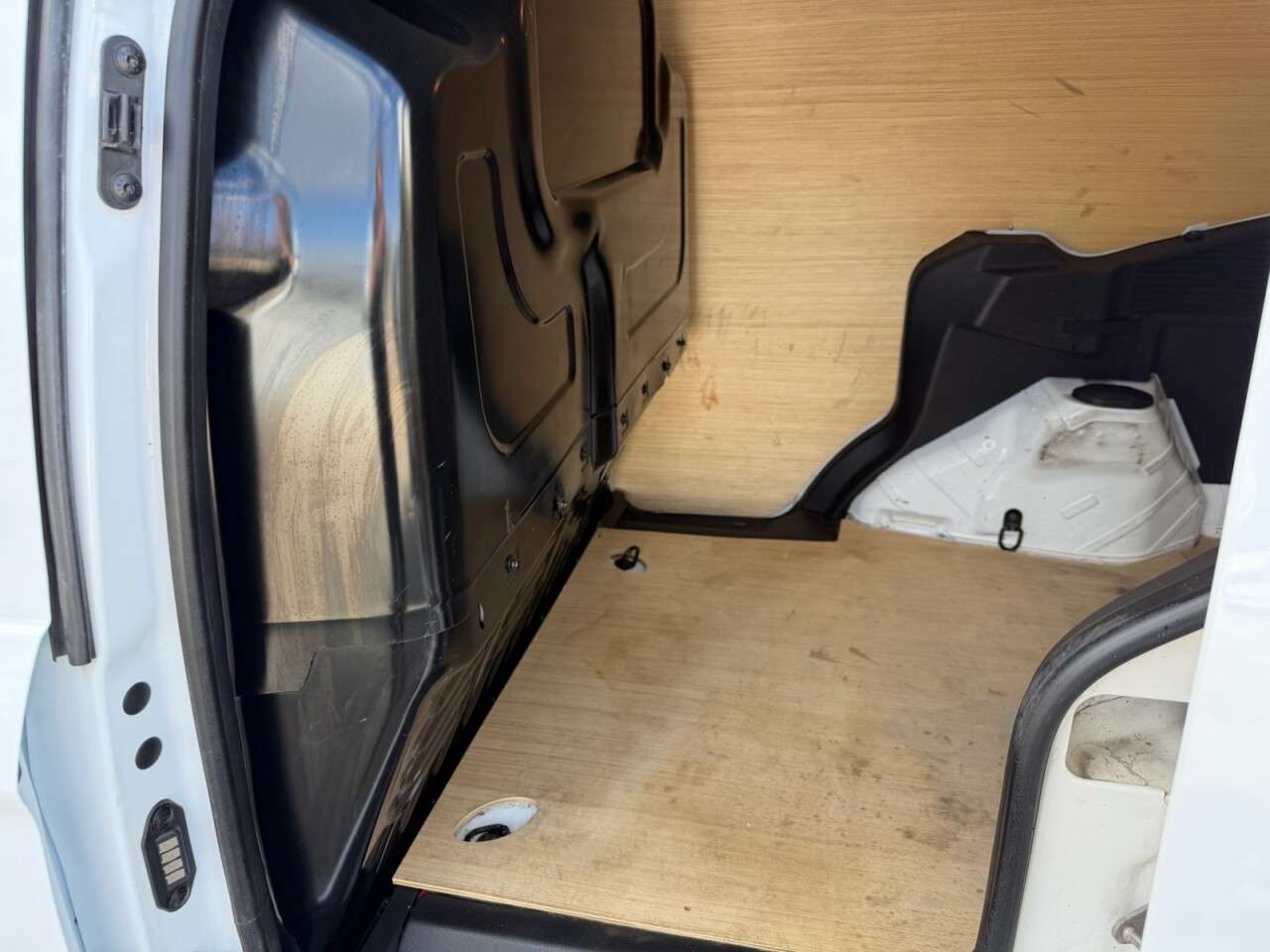 2022 FORD TRANSIT COURIER 2022 FORD TRANSIT COURIER