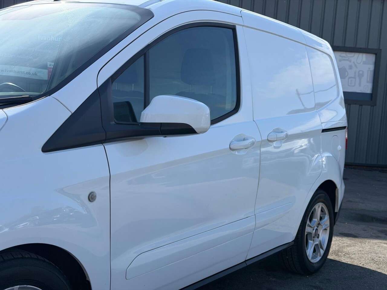 2022 FORD TRANSIT COURIER 2022 FORD TRANSIT COURIER