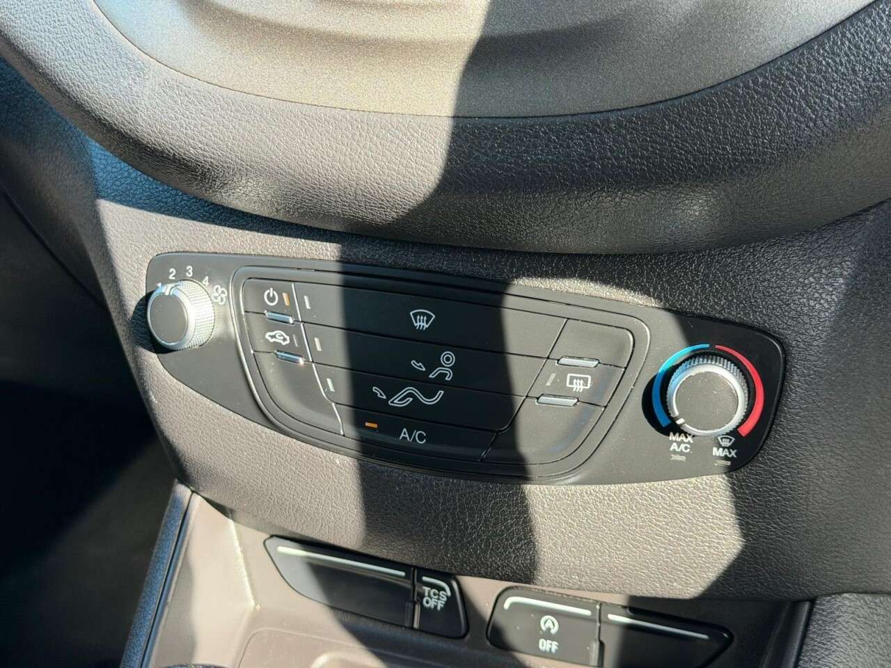 2022 FORD TRANSIT COURIER 2022 FORD TRANSIT COURIER